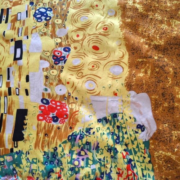 Vintage Abstract Silk Scarf – Gustav Klimt “The Kiss” Art Print Square - Picture 4 of 9